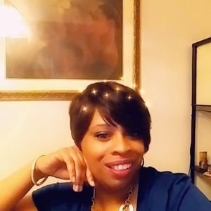 Meet your Posher, Resha